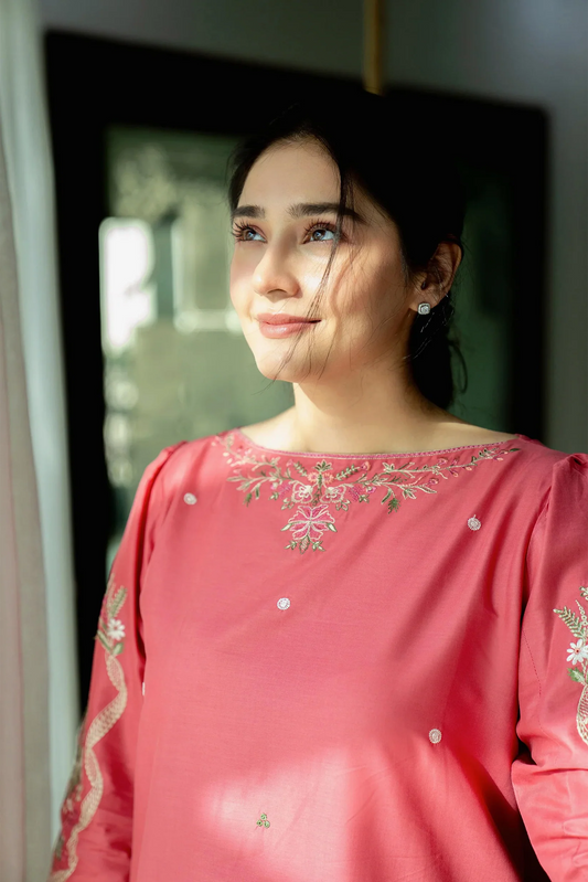 Urge 004 Unstitched Luxury Dhanak Heavy Embroidered 2PC Suit