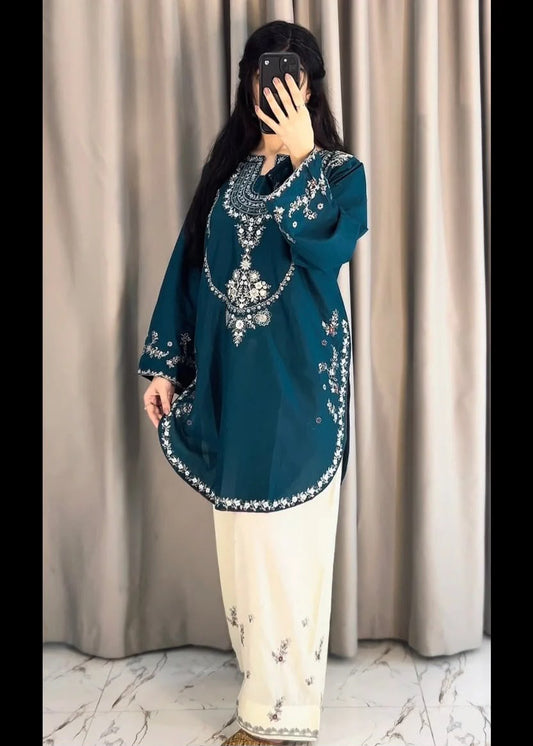 BATIK SILK – 2-Piece Collection  Code: 272